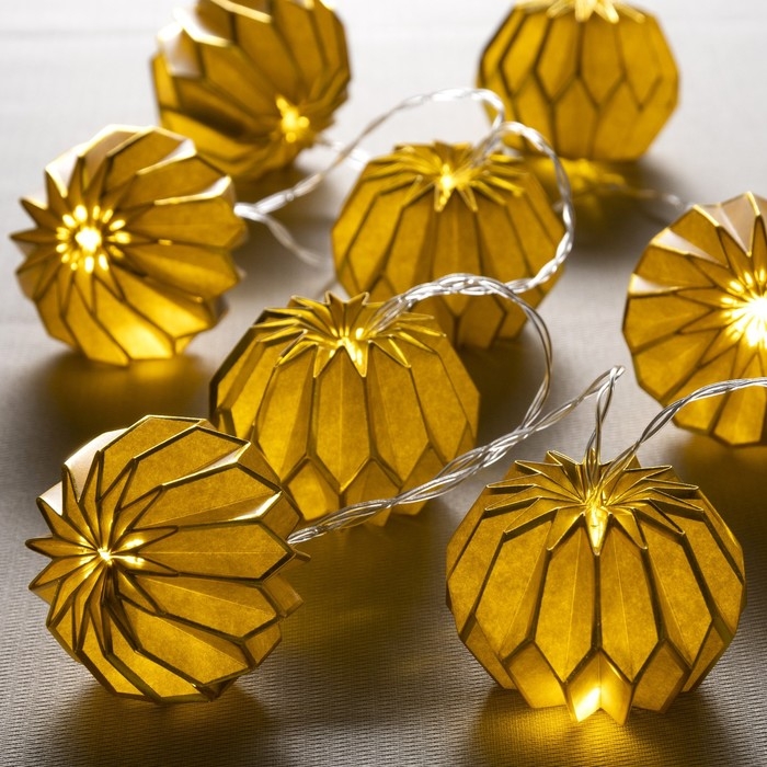 Гирлянда &laquo;Нить&raquo; 2 м с насадками &laquo;Серый фонарик&raquo;, IP20, прозрачная нить, 10 LED, батарейки AAх2 (нет в комплекте), свечение тёплое белое