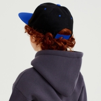 Бейсболка с прямым козырьком для мальчика MINAKU, размер 56, цвет чёрный/синий Бейсболка с прямым козырьком для мальчика MINAKU, размер 56, цвет чёрный/синий