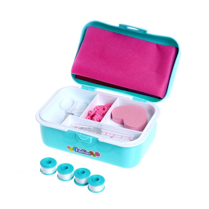 Швейная машинка &laquo;Рукодельница&raquo; с набором для дизайна одежды