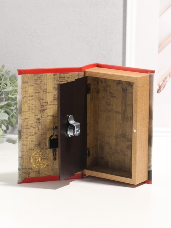 Сейф-книга дерево кожзам "История железных дорог России" 3D тиснение 21х13х5 см