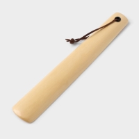 Ложка для обуви Доляна, с петелькой, деревянная, 23&times;3,5 см, цвет бежевый