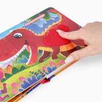 Трогательная книга "Динозаврики"