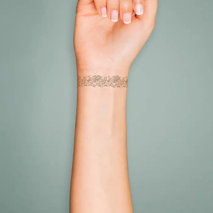 Переводная тату на тело чёрная &laquo;Браслет. Огонь&raquo;, 20&times;3 см