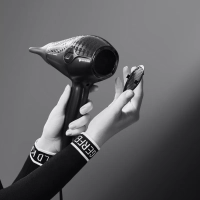 Фен для волос Karl Lagerfeld CV613LF0, черный