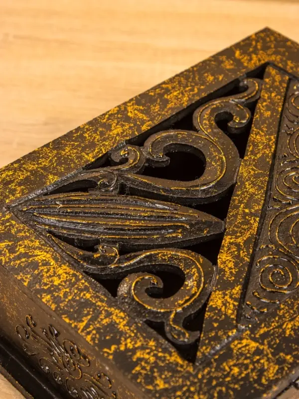 Шкатулка "Завитки" 24х18х9 см, МДФ