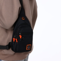 Сумка-слинг из текстиля, 3 наружных кармана, цвет чёрный Сумка-слинг из текстиля, 3 наружных кармана, цвет чёрный