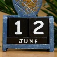 Календарь настольный &laquo;Ананас&raquo;, 10.5&times;5.5&times;19.5 см, дерево, сине-зелёный