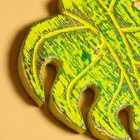 Панно "Лист" дерево 12х13х1 см, цв. зелёный