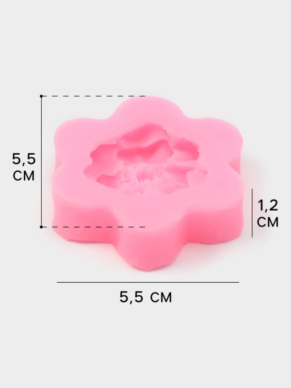 Молд для заливки Доляна &laquo;Фиалка&raquo;, силикон, 5,5&times;5,5&times;1,2 см, розовый