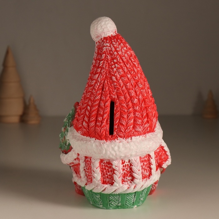 Копилка Копилка "Новогодний гном" 19 х11 х 10,5 см.