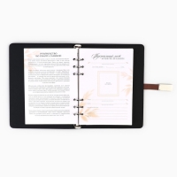 Родословная книга со встроенной флешкой 16 Gb «Наше фамильное дерево», 17,5 х 23 см. Родословная книга со встроенной флешкой 16 Gb «Наше фамильное дерево», 17,5 х 23 см.