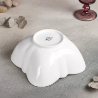 Салатник фарфоровый Magistro &laquo;Бланш. Фигурный квадрат&raquo;, 1,35 л, 18&times;18 см, цвет белый