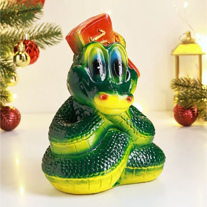 Новый год. Символ 2025. Копилка "Змея с купюрой" 20х16см, зеленая