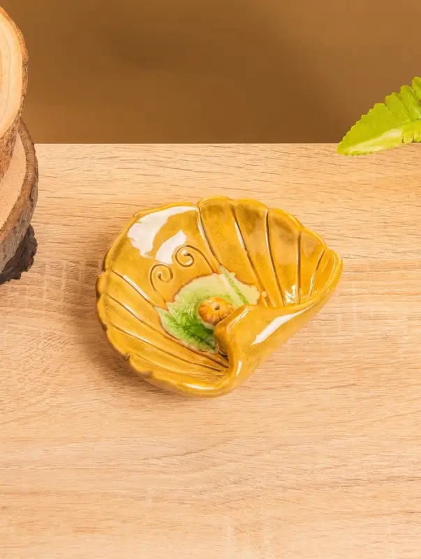 Подставка под благовония "Раковина с жемчужиной" керамика, цв. коричневый, 9х10,5х2 см