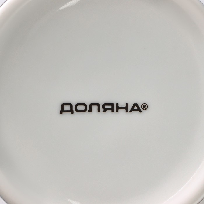 Кружка фарфоровая Доляна Gold, 300 мл, цвет белый