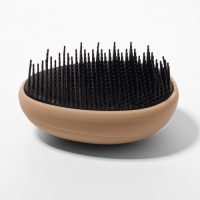 Расчёска массажная «Овал», 9.5×7×4.5 см, матовая, бежевая Расчёска массажная «Овал», 9.5×7×4.5 см, матовая, бежевая