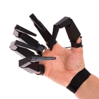 Игрушка &laquo;Когти ужаса&raquo;