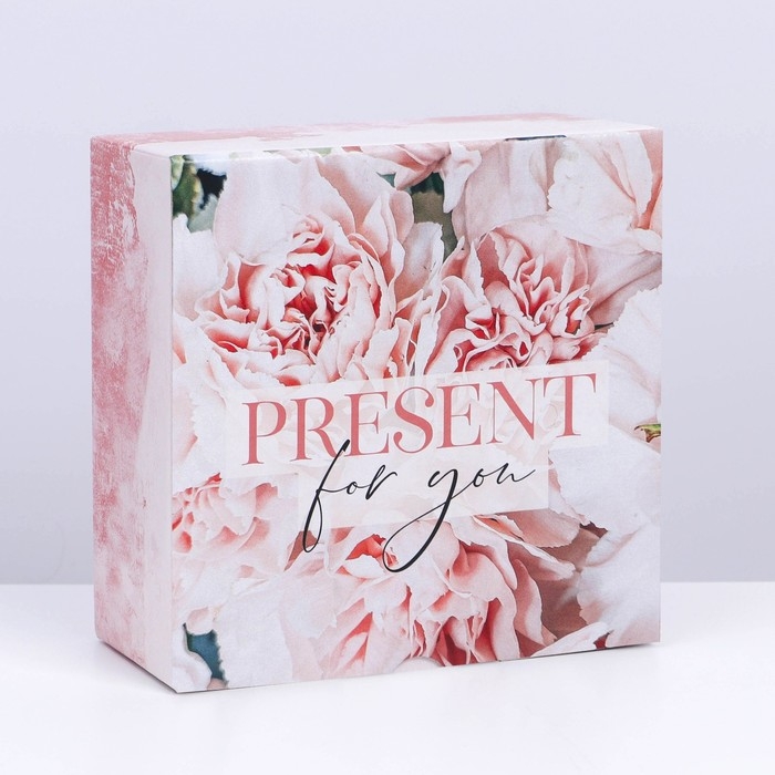 Коробка подарочная сборная, упаковка, «Present», 15 х 15 х 7 см Коробка подарочная сборная, упаковка, «Present», 15 х 15 х 7 см
