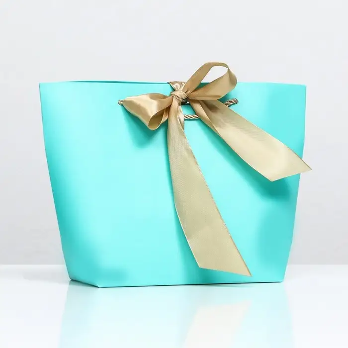 Пакет подарочный с лентой 19&times;20&times;9 см &laquo;Бирюзовый&raquo;
