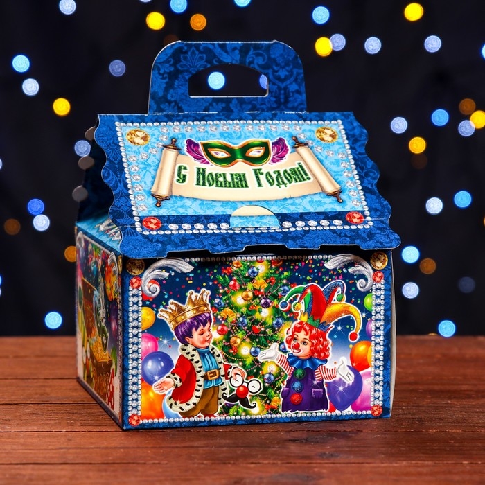 Подарочная коробка "Маскарад" 16 х 16 х22 см.