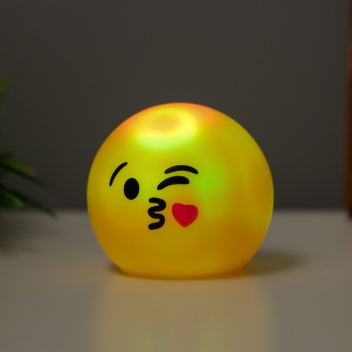 Ночник "Влюбленный смайл" 2Вт LED LR44 желтый 4,5х4,5х4,5см