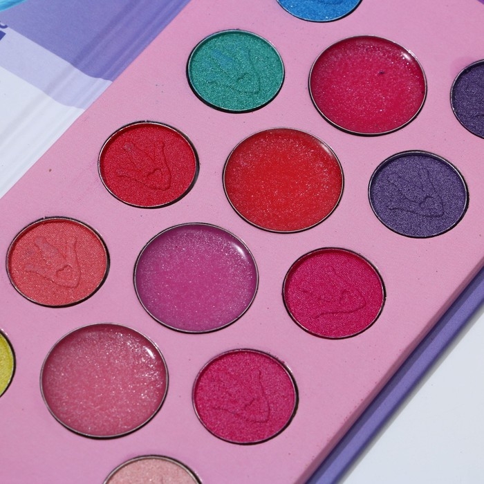 Набор косметики для девочки &laquo;Новый год! Время чудес&raquo;, тени 10 цв по 1,3 гр, блеск 4 цв по 0,8 гр