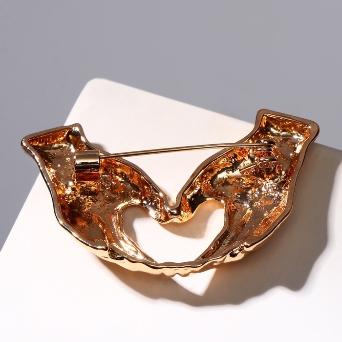 Брошь «Руки» любящие, цвет золото Брошь «Руки» любящие, цвет золото