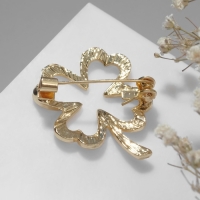 Брошь &laquo;Клевер&raquo; контур, цвет золото