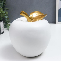 Сувенир полистоун "Белое яблоко с золотым листочком" 18,5х17х17 см Сувенир полистоун "Белое яблоко с золотым листочком" 18,5х17х17 см