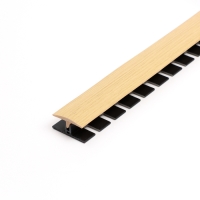 Гибкий порог с крепежом SmartProfile BR 206 Дуб феррара светлый, 3 м Гибкий порог с крепежом SmartProfile BR 206 Дуб феррара светлый, 3 м