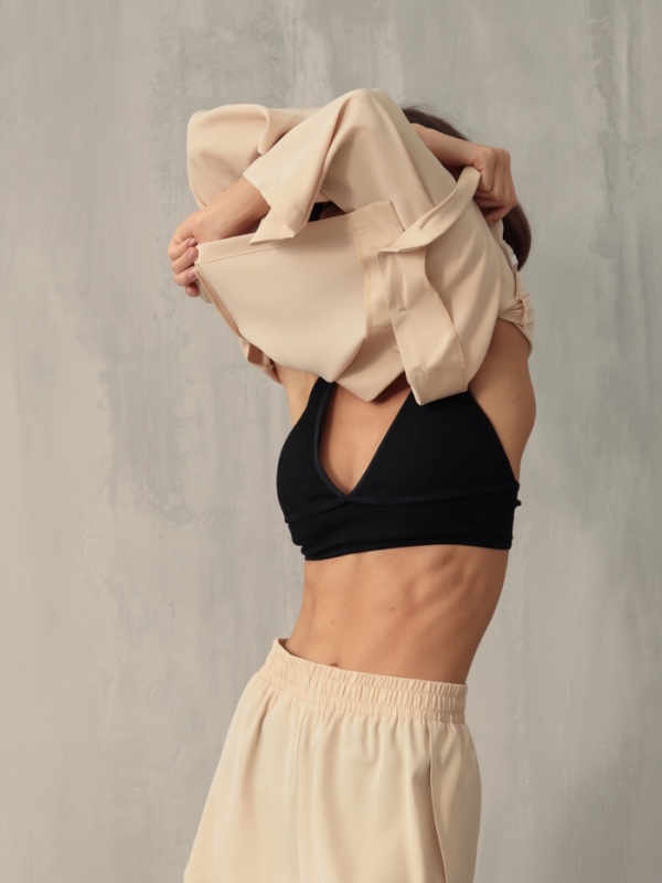 Комплект женский (топ, трусы) цвет черный, размер 46-48