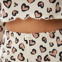 Пижама женская (лонгслив и шорты) KAFTAN Leo love размер 48-50 Пижама женская (лонгслив и шорты) KAFTAN Leo love размер 48-50