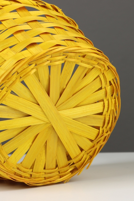 Корзина плетёная, 20×20×9 см, ручка h=25 см, бамбук, желтая Корзина плетёная, 20×20×9 см, ручка h=25 см, бамбук, желтая