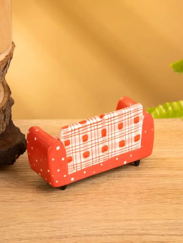 Сувенир дерево "Кресло" цв. красный, 10х4х5,5 см