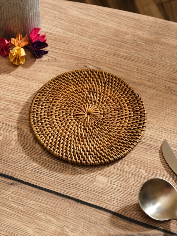 Коврик сервировочный плетеный круглый ротанг,    15х15х0,5 см
