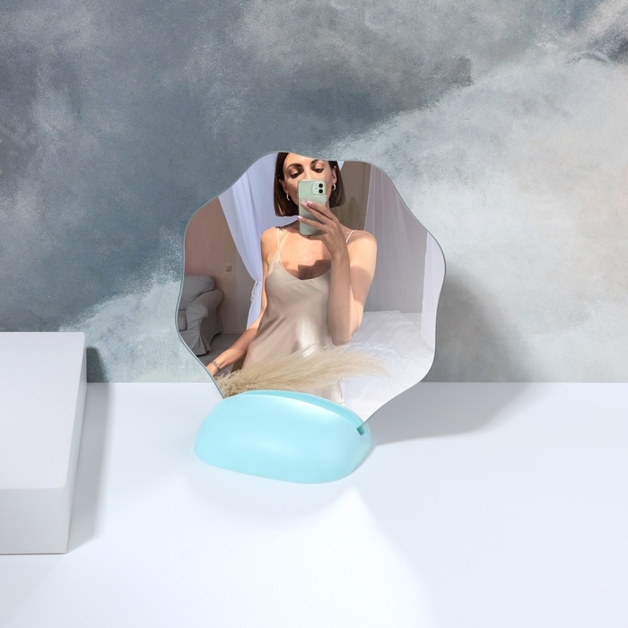 Зеркало настольное, зеркальная поверхность 17 × 18 см, цвет МИКС Зеркало настольное, зеркальная поверхность 17 × 18 см, цвет МИКС