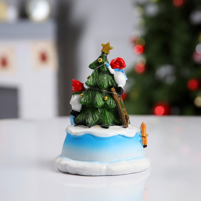 Светодиодная фигура «Ёлка» 10 × 15 × 10 см, полистоун, батарейки АААх2 (не в комплекте), свечение тёплое белое Светодиодная фигура «Ёлка» 10 × 15 × 10 см, полистоун, батарейки АААх2 (не в комплекте), свечение тёплое белое