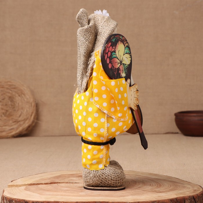 Оберег-домовой Оберег-домовой "Славуся в льняном колпаке, с ложкой и подковой", микс