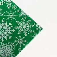 Плёнка упаковочная на Новый год полиграфичная &laquo;Снежинки водят хоровод&raquo;, 100 х 70 см