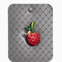 Брошь "Вишня стразинка", цвет красно-зелёный в золоте