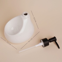 Дозатор для мыла с подставкой для губки Drop, 450 мл, цвет белый Дозатор для мыла с подставкой для губки Drop, 450 мл, цвет белый