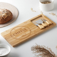 Набор для подачи сыра Доляна Cheese, 3 ножа, доска 38&times;18,5 см, бамбук