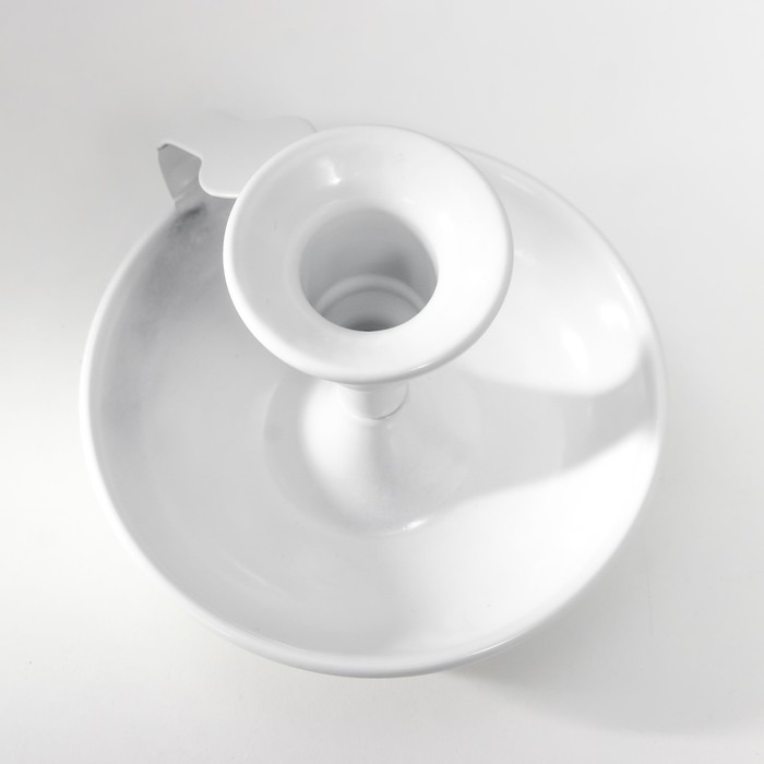 Подсвечник металл на 1 свечу с ручкой "Изгиб" белый 9х10,5х10,5 см