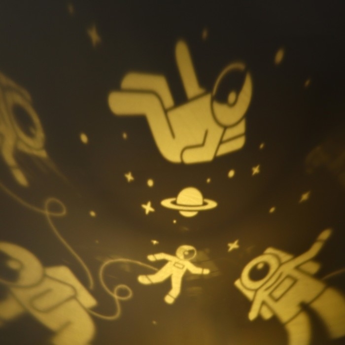 Ночник &laquo;Космонавты&raquo;, 11,7 х 10,8 см