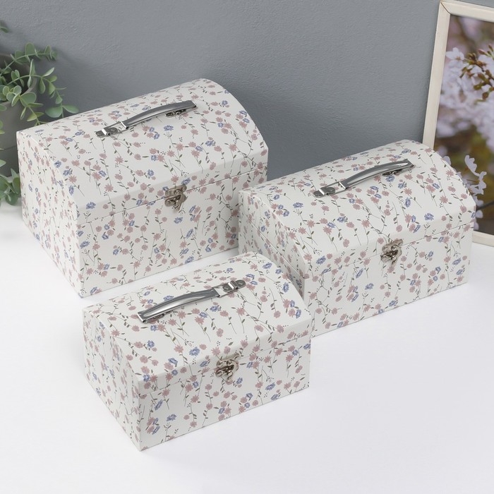 Шкатулка картон сундучок Шкатулка картон сундучок "Нежные цветы" набор 3 шт 26х18х16,5 24х16х14,5 22х14х12,7 см