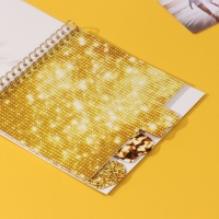 Фотоальбом на спирали 20 листов "Моё zoloto" объёмный элемент + 4 вкладки 24х24 см Фотоальбом на спирали 20 листов "Моё zoloto" объёмный элемент + 4 вкладки 24х24 см