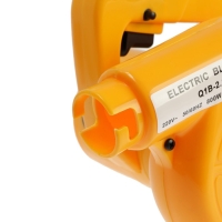 Воздуходувка электрическая ТУНДРА, функция всасывания, 800 Вт, 13000 об/мин, 138 м3/час