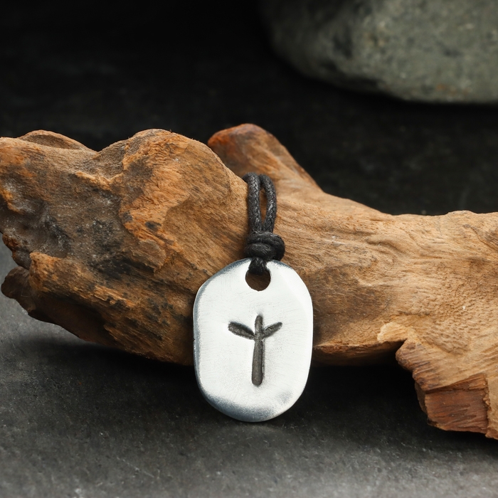 Амулет Амулет "Скандинавские Руны", руна АЛЬГИЗ, 21х29мм, металлический