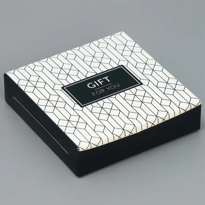 Кондитерская упаковка, коробка &laquo;For you&raquo;, 14 х 14 х 3,5 см