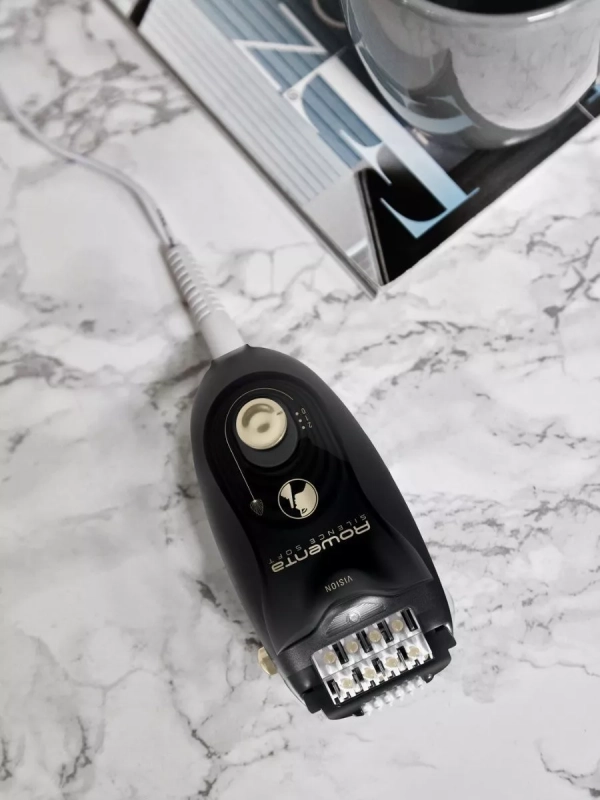 Электрический эпилятор Silence Soft EP5628F0 с 3 насадками